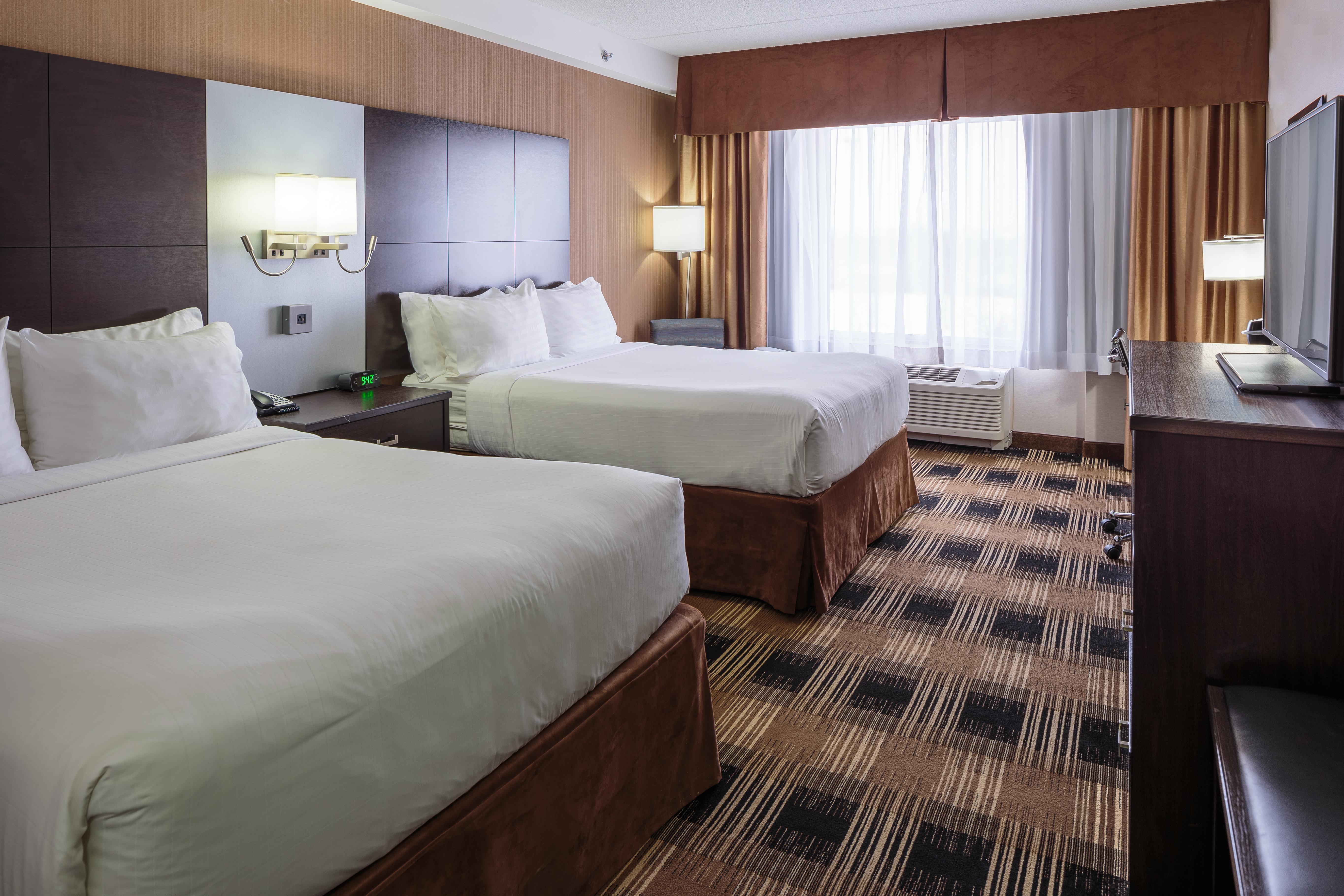 Holiday Inn Express & Suites Ottawa East-Orleans By Ihg Екстериор снимка