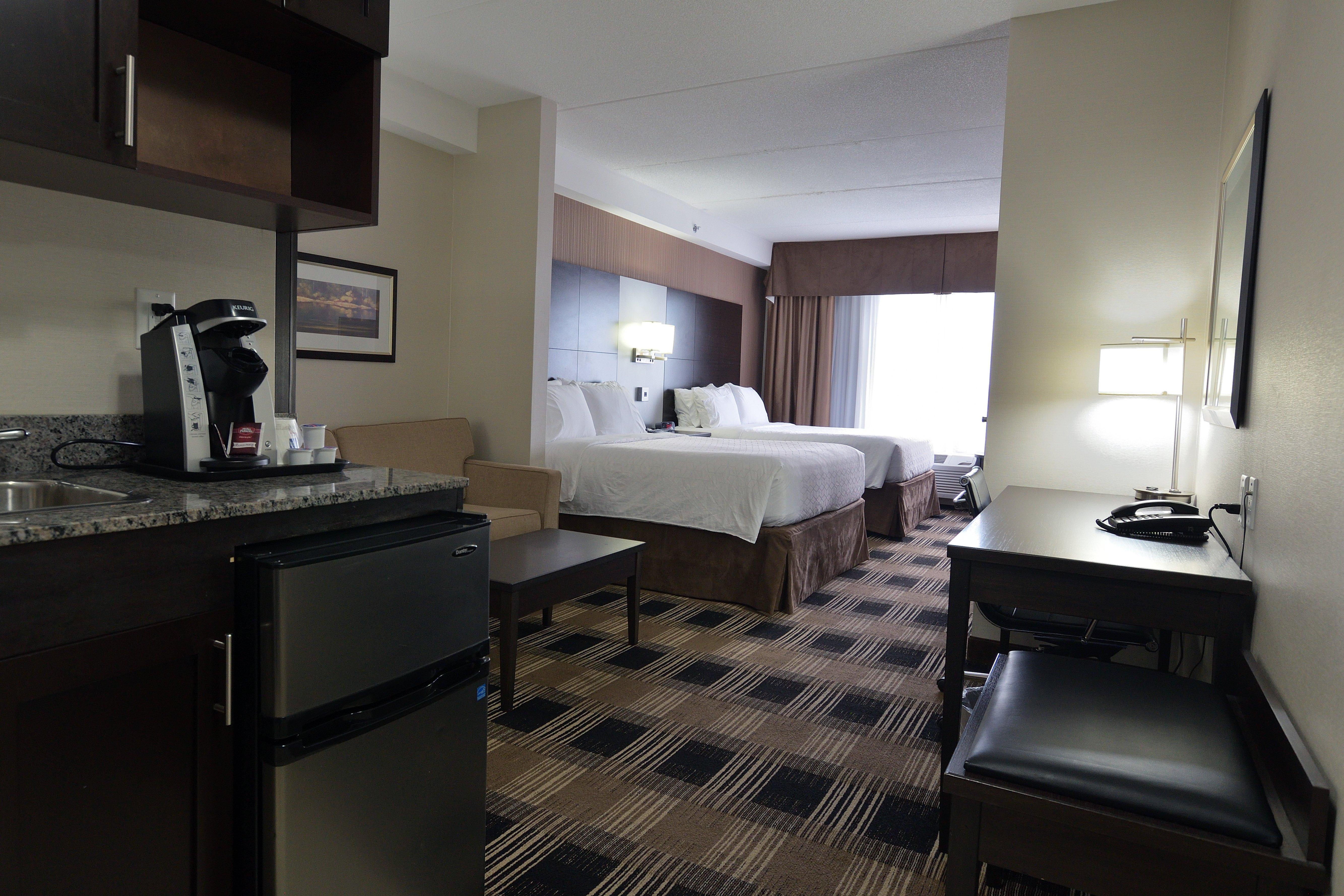 Holiday Inn Express & Suites Ottawa East-Orleans By Ihg Екстериор снимка