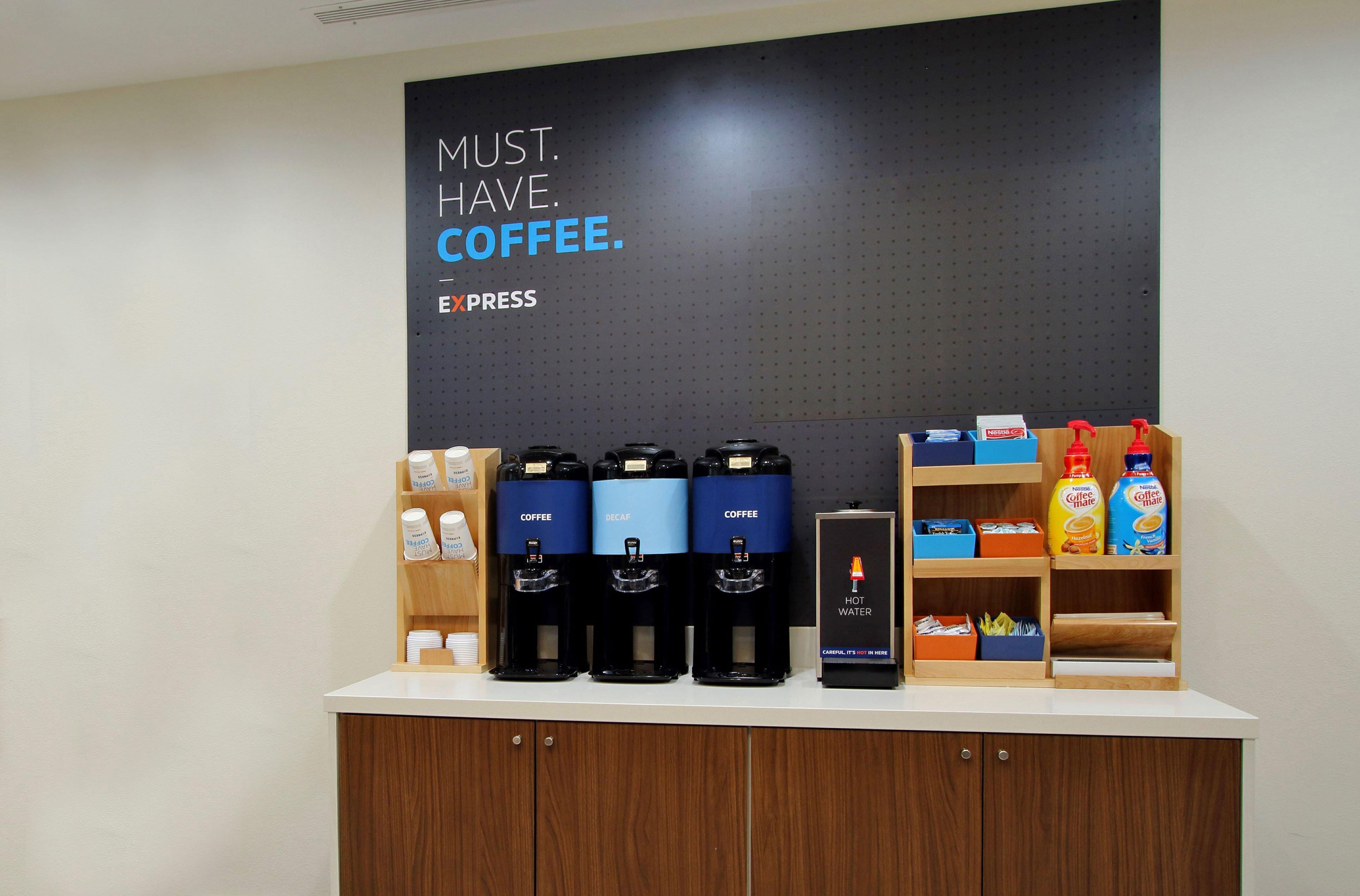 Holiday Inn Express & Suites Ottawa East-Orleans By Ihg Екстериор снимка