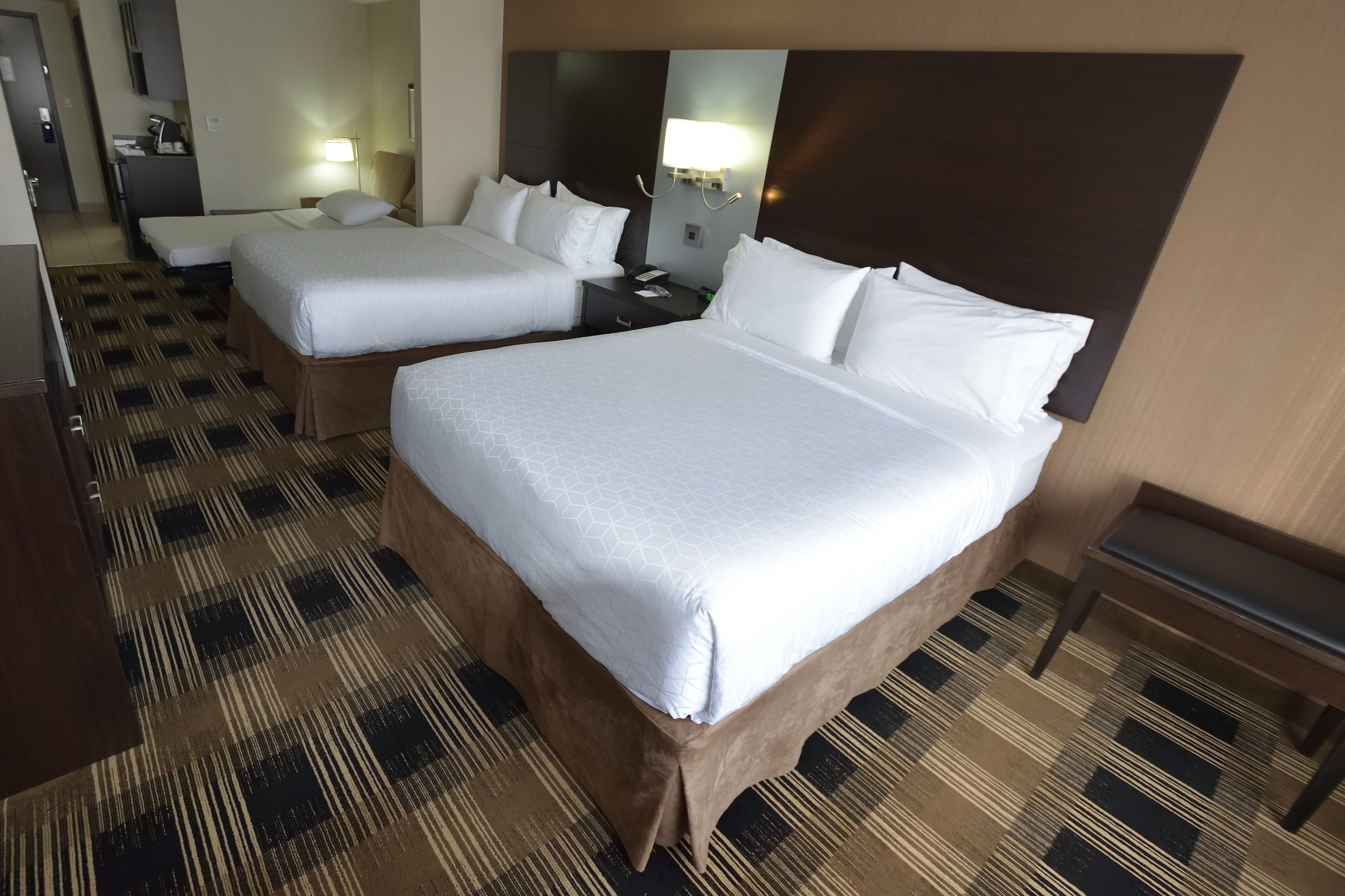 Holiday Inn Express & Suites Ottawa East-Orleans By Ihg Екстериор снимка