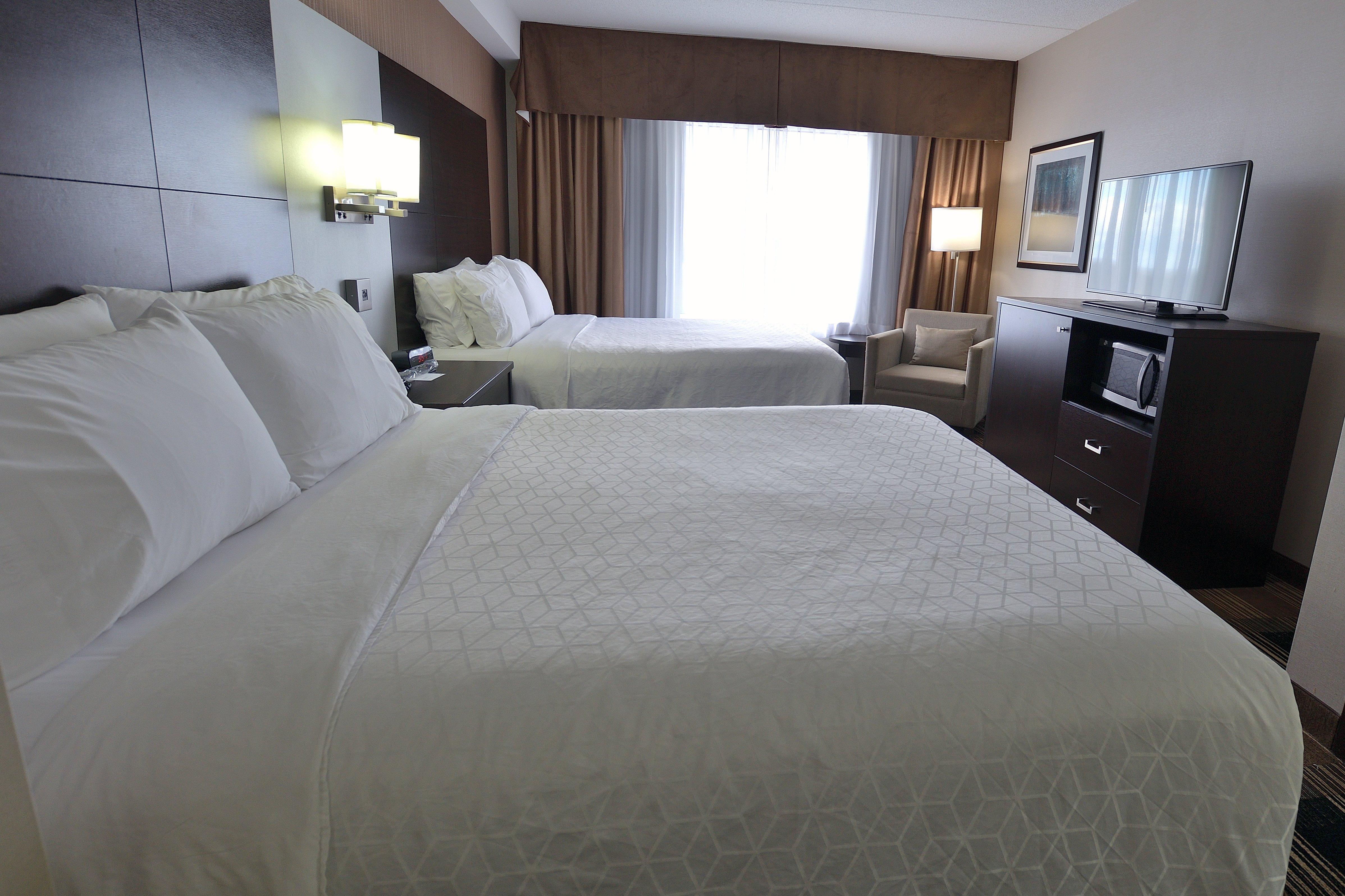 Holiday Inn Express & Suites Ottawa East-Orleans By Ihg Екстериор снимка